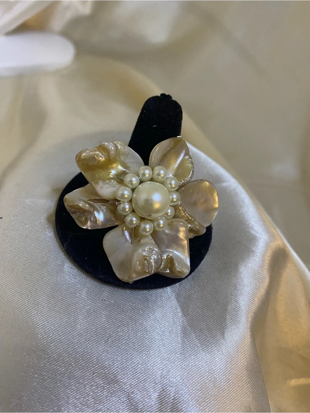 Vintage Mother-of-Pearl Flower Statement Ring with Faux Pearl Cluster